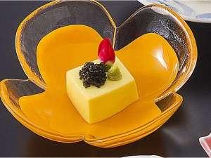平成27年（夏）人気の夏めく懐石とうもろこし豆腐キャビア添え