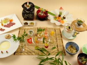 春の会席料理（イメージ）