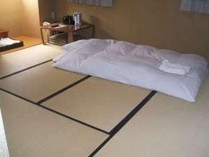 ゆっくりくつろげる、和室３０６のお部屋
