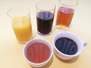 朝食メニューには、ドリンクバーがセット