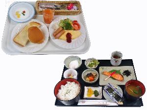 ご朝食はご飯とお味噌汁、焼き魚などの和定食か パンと卵料理、サラダなどの洋定食をご選択。