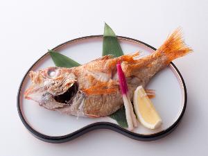 のどぐろの塩焼き