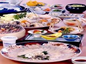 量★★☆　素材★★★　　　ふぐ会席