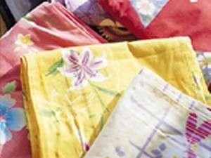 色浴衣レンタルは1050円