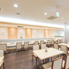 朝食会場テーブル
