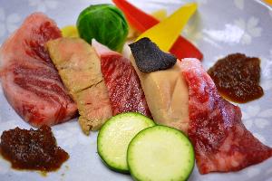 ２８年春雅彩焼物