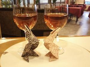 グラスワインで乾杯　♪