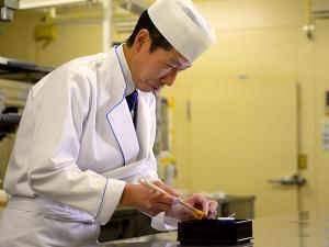 鈴木佳人総料理長