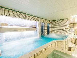 低温バス（約30℃）‐フィットネス スパ アルパ（B1F）11:00-24:00（最終受付23:00）