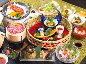 牛せいろ蒸し＆海老の陶板焼き。夏のグルメ会席（イメージ）