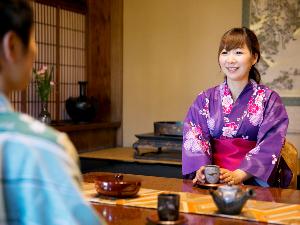 「たまの休みなんだからゆっくりしようね♪」想い想われ恋人旅行