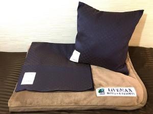 ■オリジナルクッション＆ブランケット(クッションカバーの中にブランケットが入っております。)■全室完備しております。