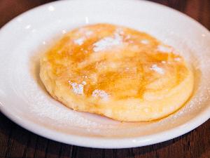 朝食ビュッフェ　フレンチパンケーキ