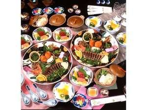 皿鉢料理(人員・季節等により盛付け、材料が変更になります)