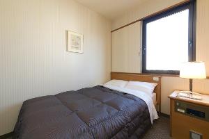 シングルセミダブルベッド2名様利用