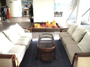 キッズコーナーの横でゆっくりくつろげます♪