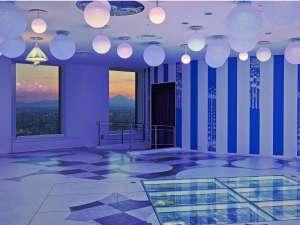 SKY CIRCUS