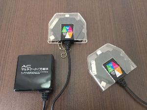 【携帯電話充電器】貸出無料です。先着順で数量に限りが御座います。