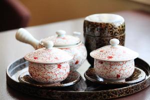 【別館花月】客室茶器イメージ