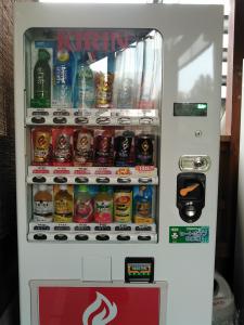 ソフトドリンクの自動販売機