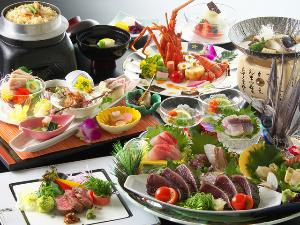 【幕末維新会席】春を感じるお料理を中心に黒豚・フグ・鯛のスープ鍋や土佐赤牛のロースト、鰹のタタキなど