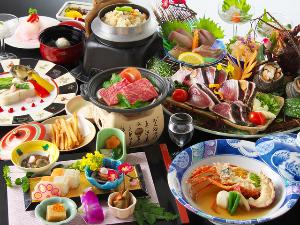 【旬彩物語／花時コース】伊勢海老姿造り、黒毛和牛けんぴすき、ハモ、アワビやはちきん地鶏など充実の素材