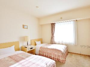 ■エコノミーツイン■　少し狭い分リーズナブルなツインのお部屋。価格重視のカップルにおススメ♪