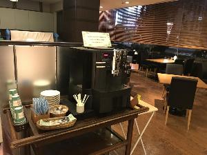15：00から無料コーヒーサービス セルフサービスです♪