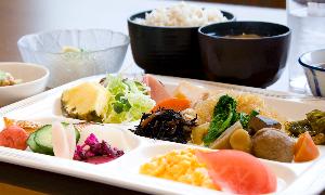 朝食バイキング（一例）