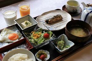 和朝食（和・洋選択可）