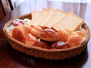 老舗のパン屋さんから届く美味しいパン