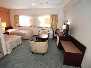 デラックスツイン