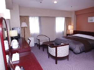 デラックスダブル