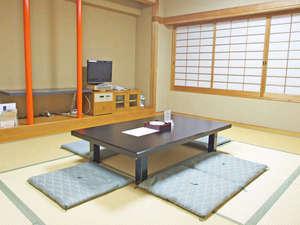 ≪和室10畳≫畳のお部屋でゆっくりとお寛ぎください。。