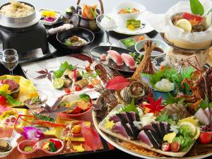 【旬彩物語／秋麗コース】金目鯛の柑橘蒸しに松茸の釜飯・土瓶蒸し、黒毛和牛の鍬焼きなど13品