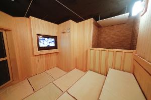 ◆男性はTV付高温サウナをご用意！水風呂も完備してますので、サウナで健康維持！