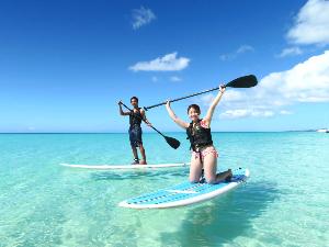 【スタンドアップパドルボート】海上を散歩する贅沢なひと時をお過ごし下さい♪