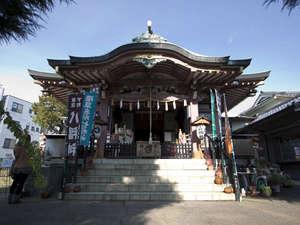 今戸神社(ホテルから徒歩5分)縁結びとして有名な神社です。