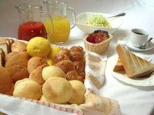 おかわりはご自由にどうぞ！