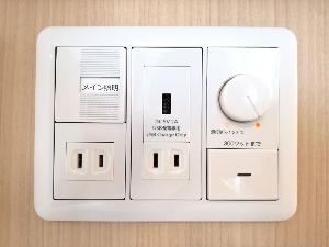 枕元にうれしいUSBコンセント