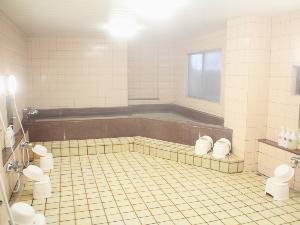 【お風呂】男性大浴場/疲れをゆっくり癒してください。