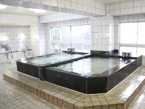 ＜お風呂＞男性大浴場/疲れをゆっくり癒してください。