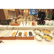 朝食バイキング（メニューは異なる場合がございます。）