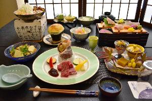 蔵王牛カットステーキとつぶ貝ソテー