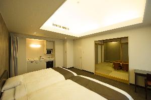 和洋室A（洋室側）