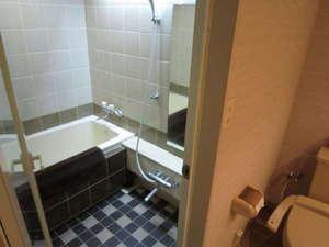 全客室バス・トイレ別。トイレはウォシュレット完備