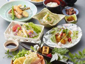 奈良の自慢の食材を使った季節の特別会席