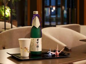 【カフェ＆バーラウンジ】<BR>セレクロワ <BR><BR>艶やかな夜のひとときをお愉しみください。