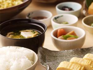 朝食