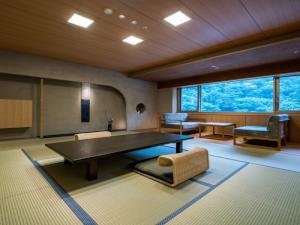 月の棟　和室10畳